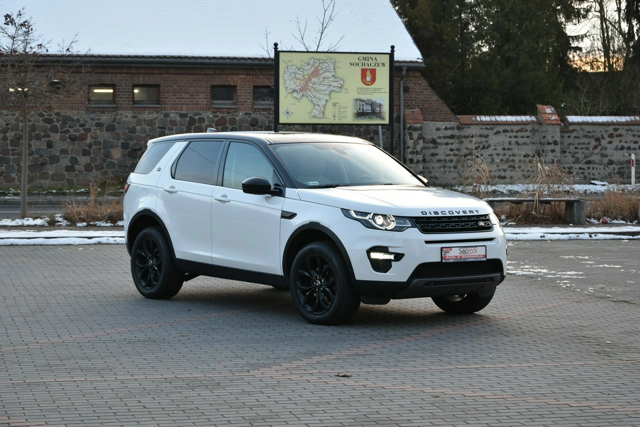 Land Rover Discovery Sport - Zdjęcie 8