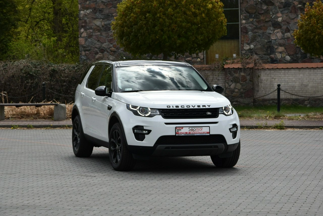 Land Rover Discovery Sport - Zdjęcie 8