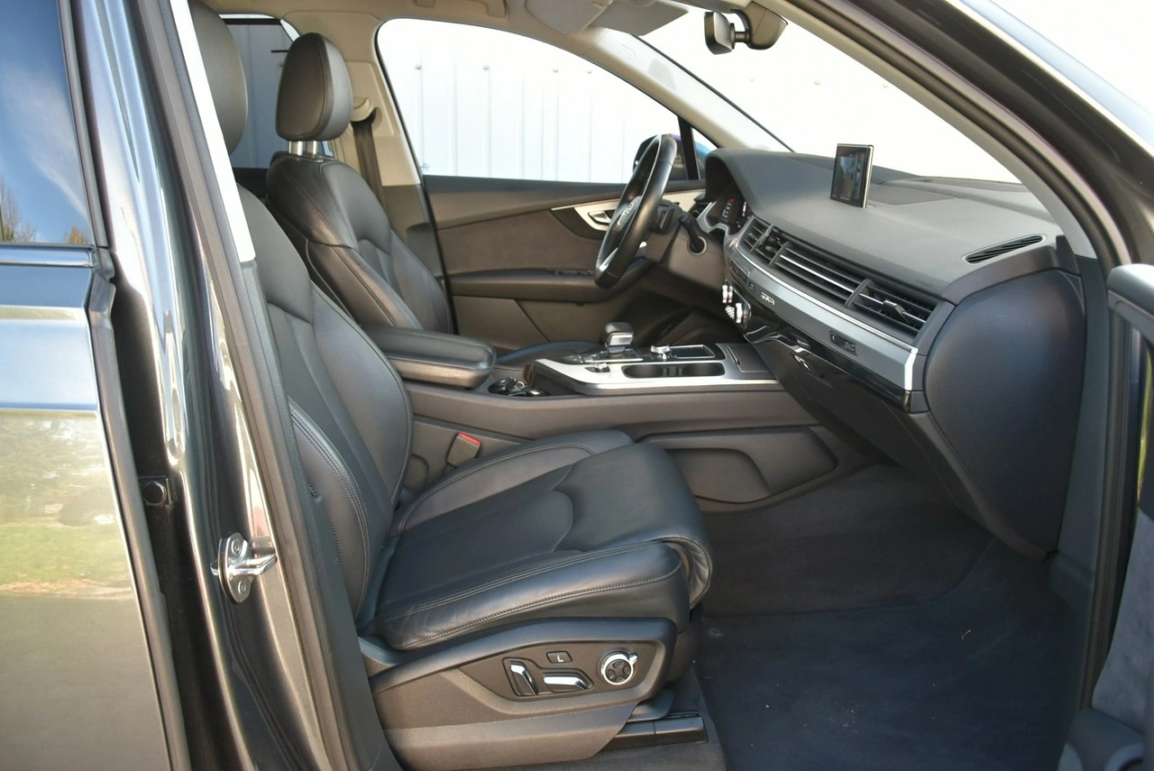 Audi SQ7 - Zdjęcie 27