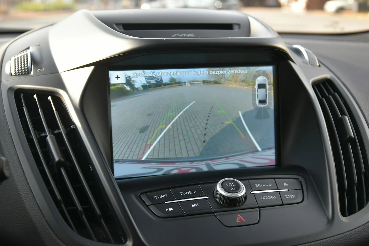 Ford Kuga - Zdjęcie 10