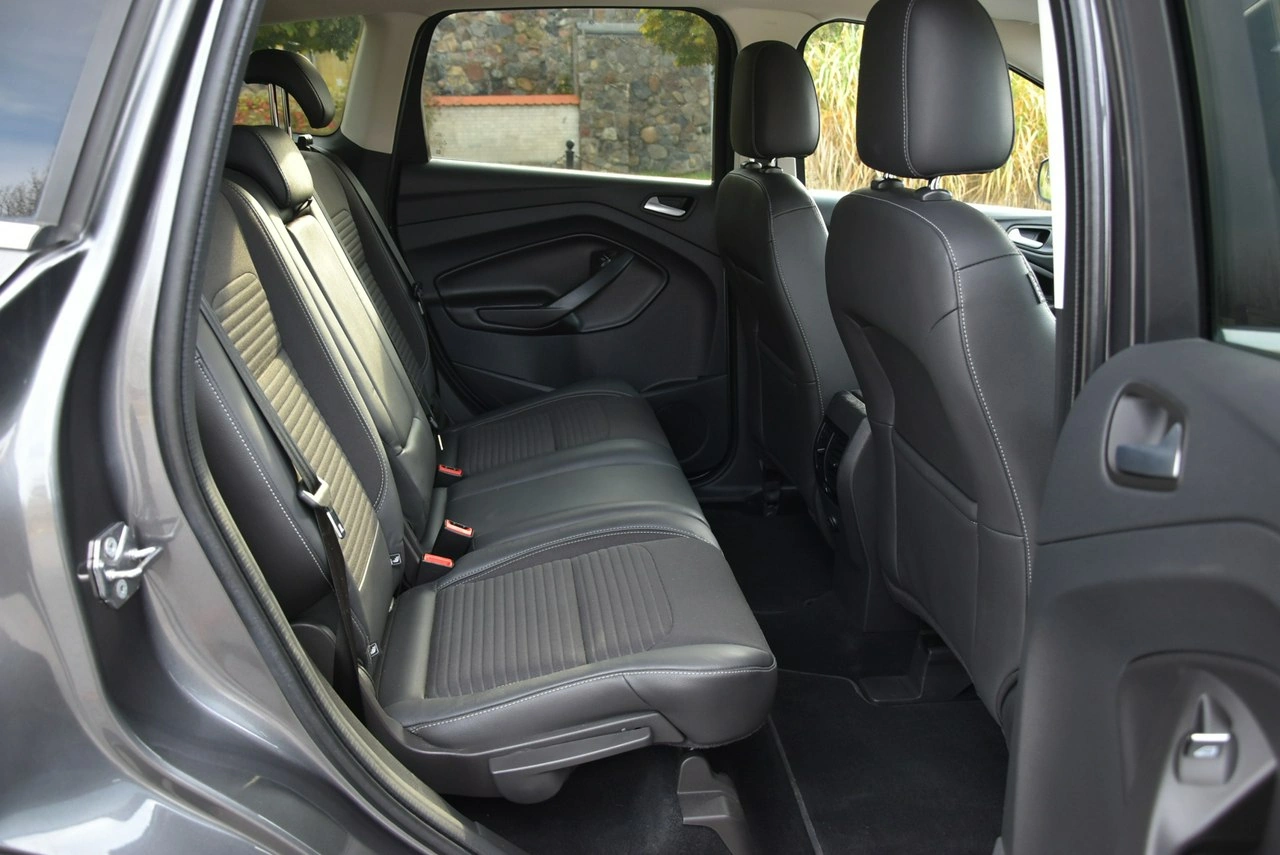 Ford Kuga - Zdjęcie 13