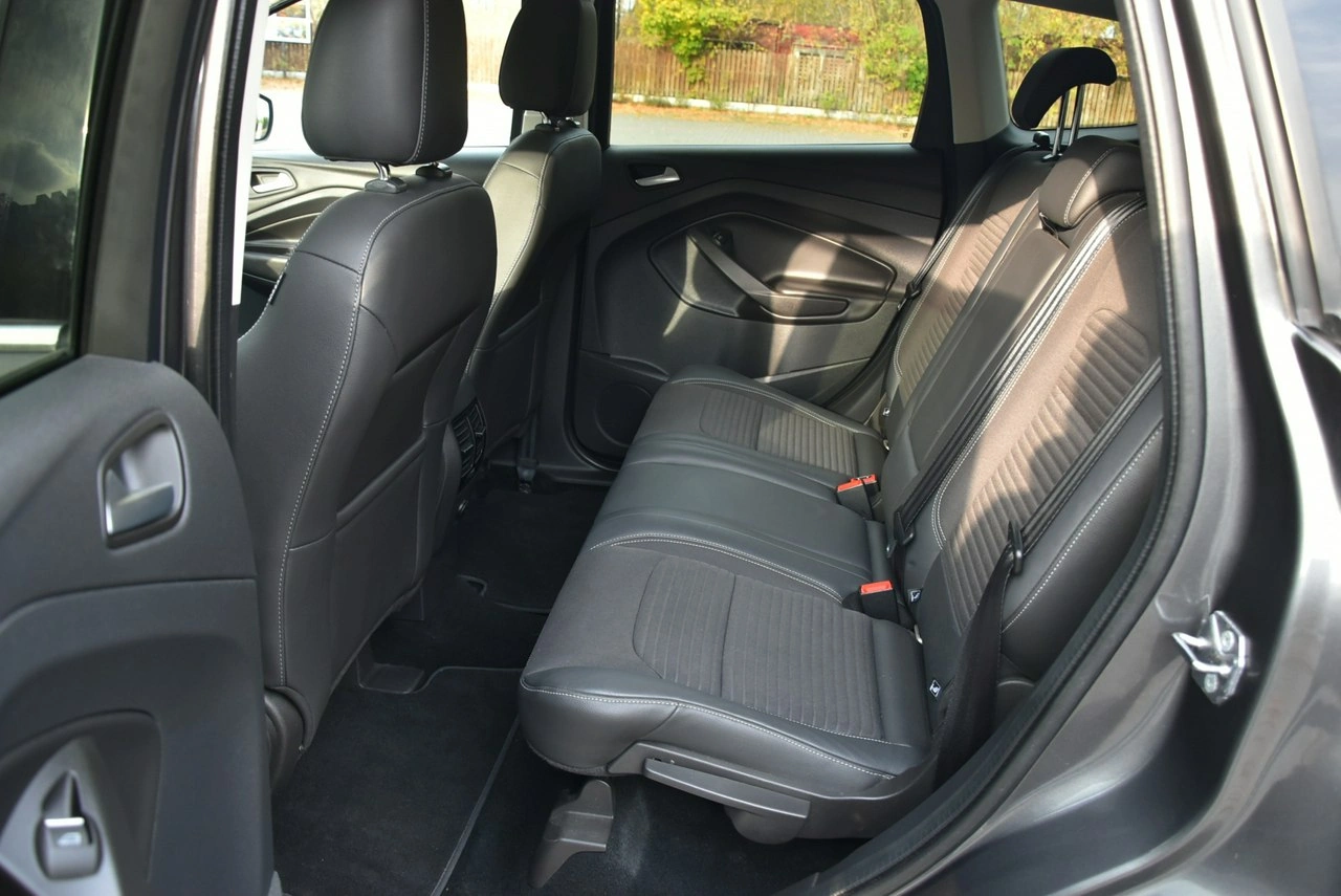 Ford Kuga - Zdjęcie 14