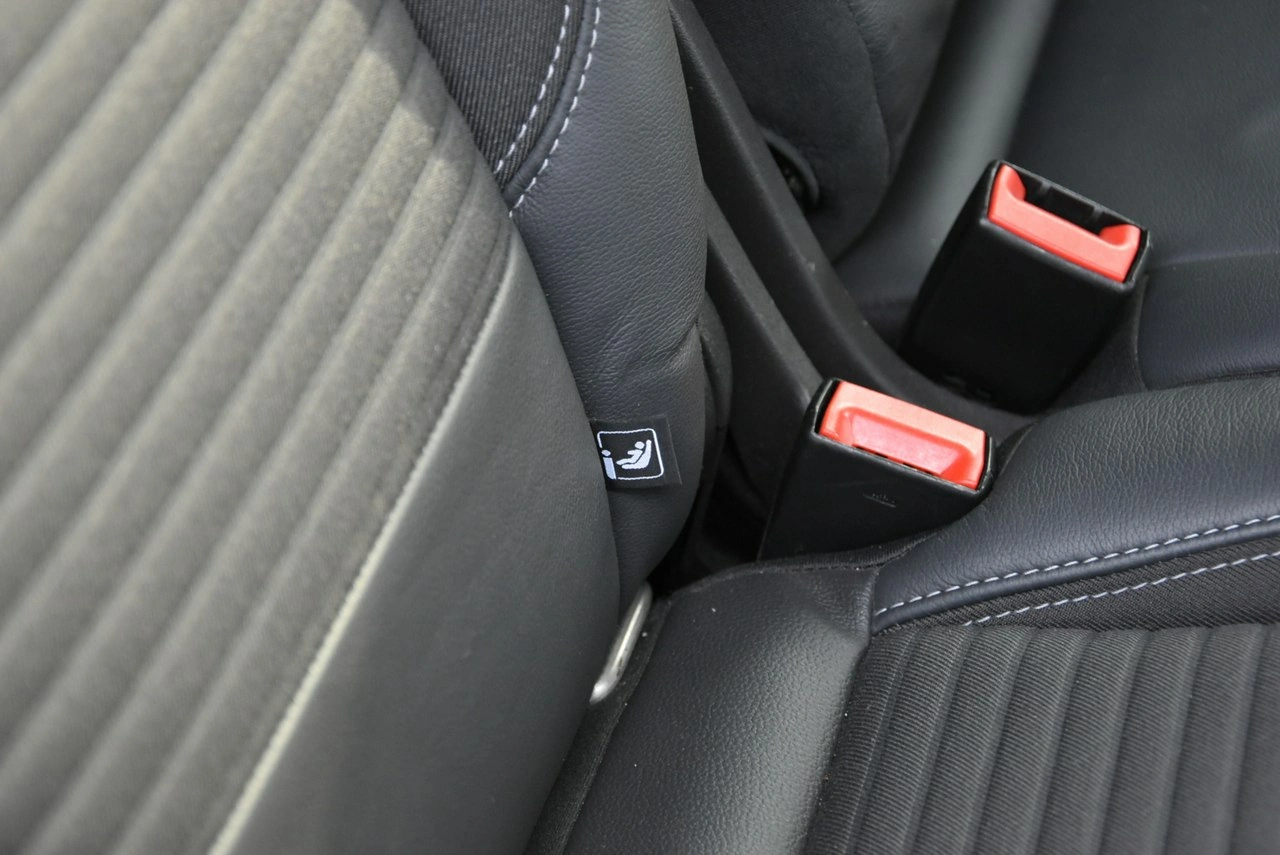 Ford Kuga - Zdjęcie 29