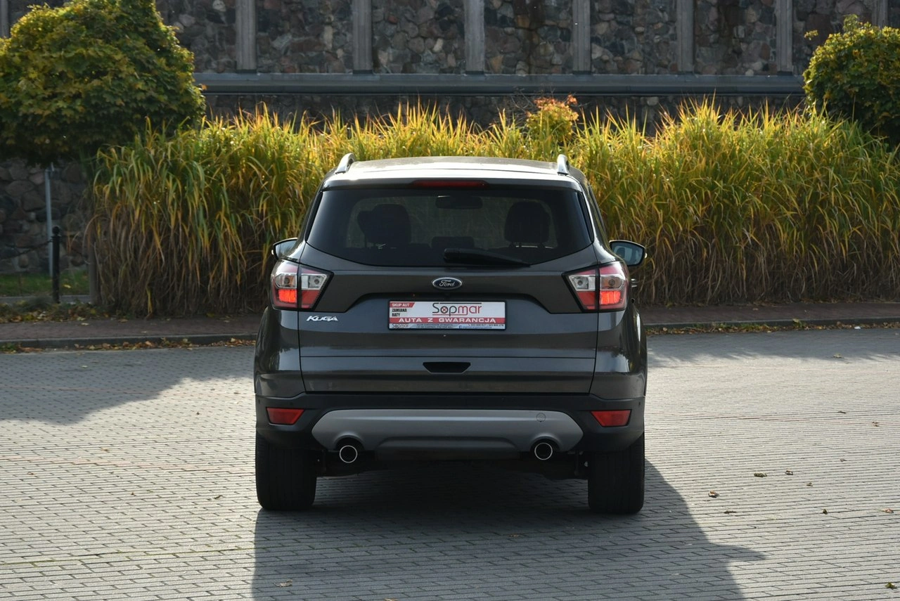 Ford Kuga - Zdjęcie 4