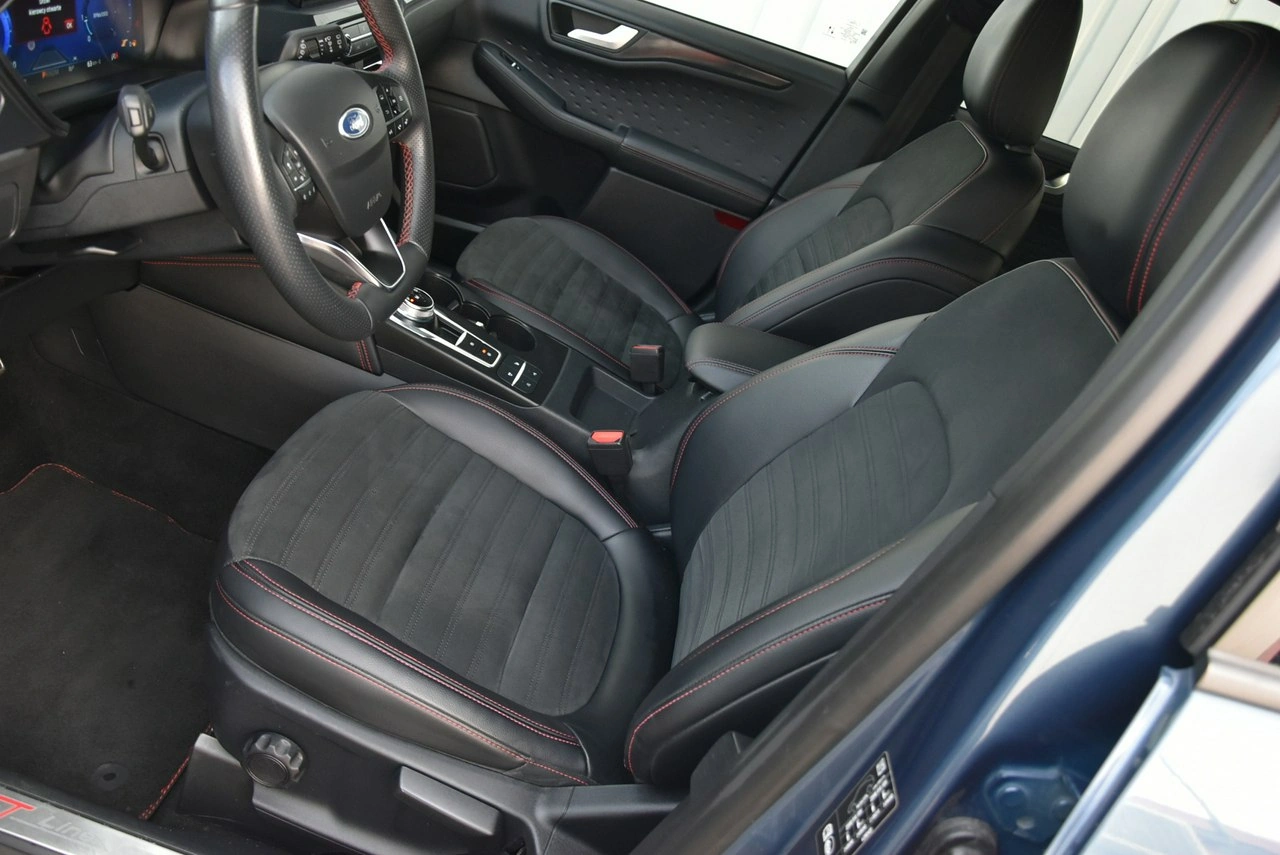Ford Kuga - Zdjęcie 15