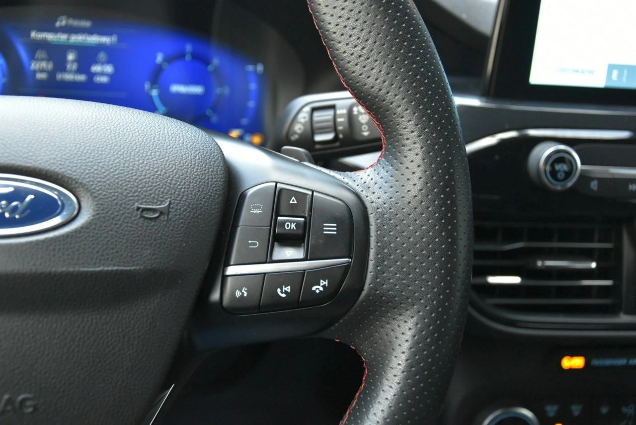 Ford Kuga - Zdjęcie 23