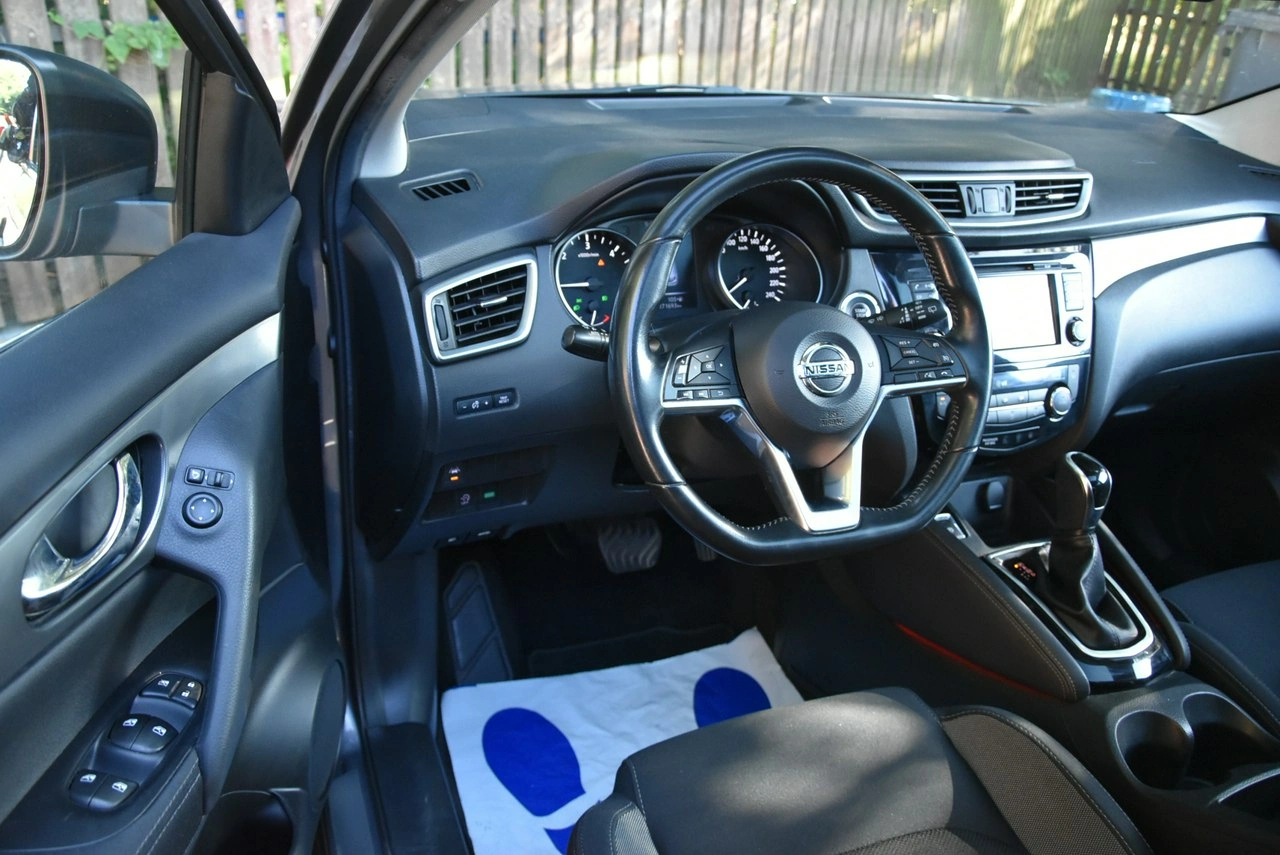 Nissan Qashqai - Zdjęcie 13