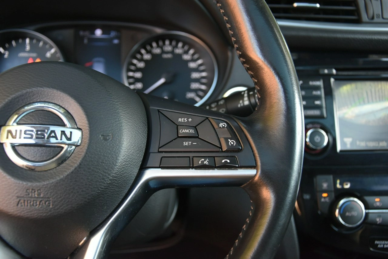 Nissan Qashqai - Zdjęcie 16