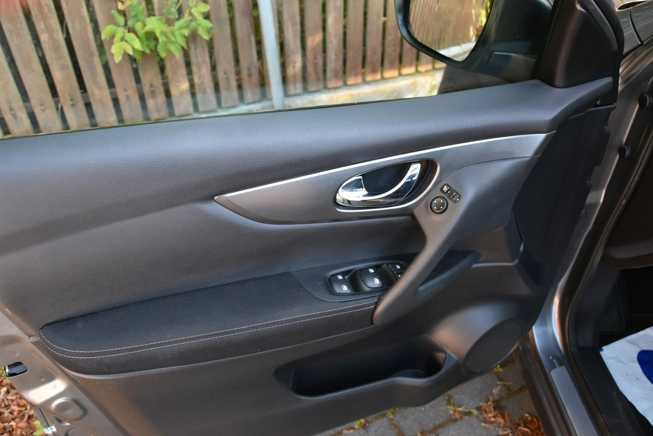 Nissan Qashqai - Zdjęcie 27