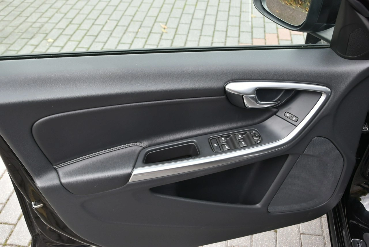 Volvo V60 - Zdjęcie 22