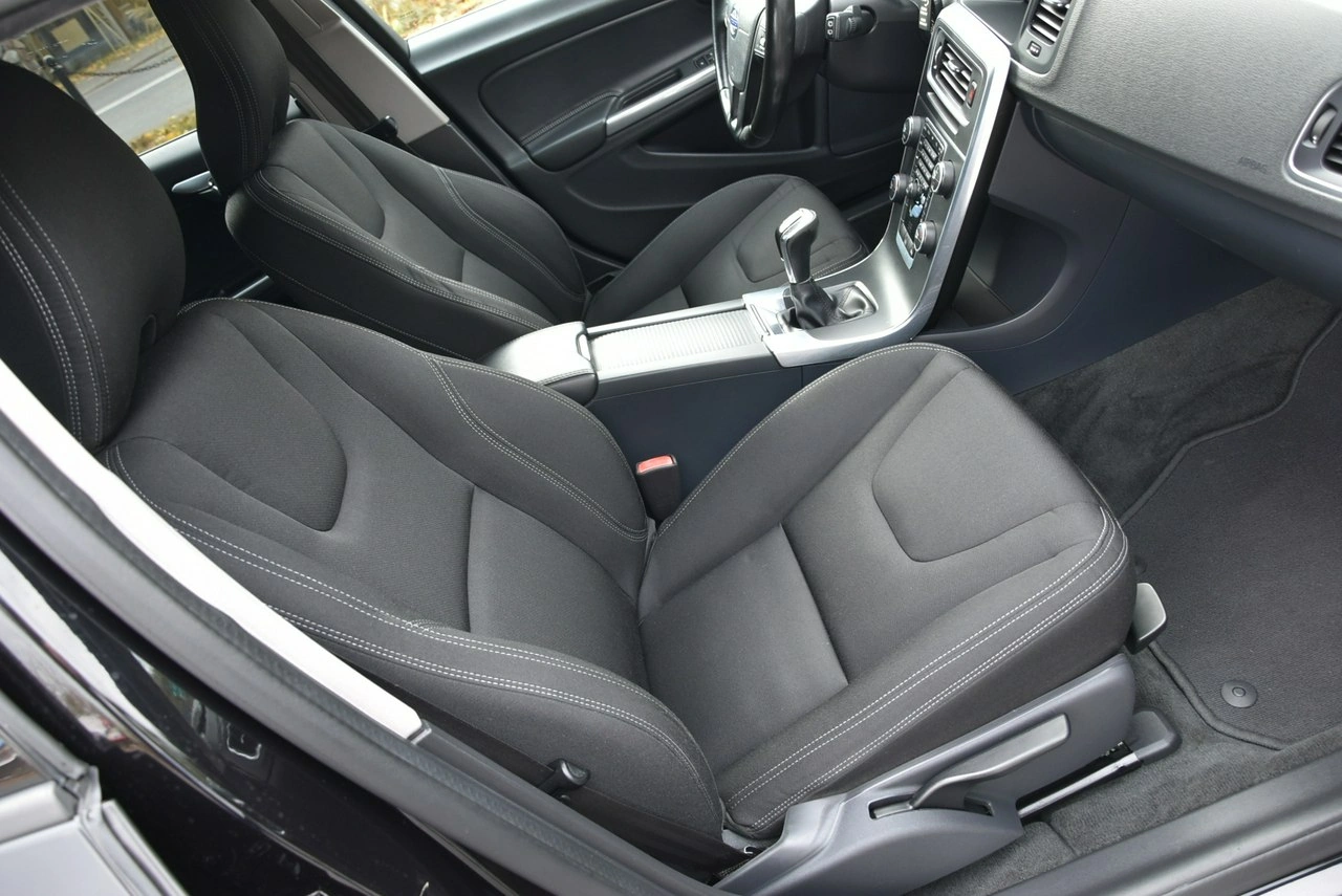 Volvo V60 - Zdjęcie 26