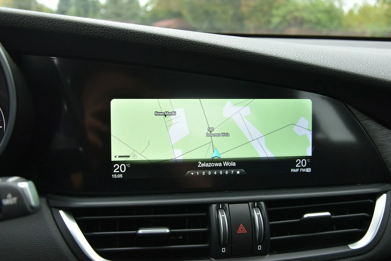 Alfa Romeo Giulia - Zdjęcie 31