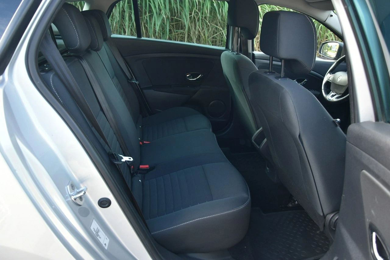 Renault Megane - Zdjęcie 10