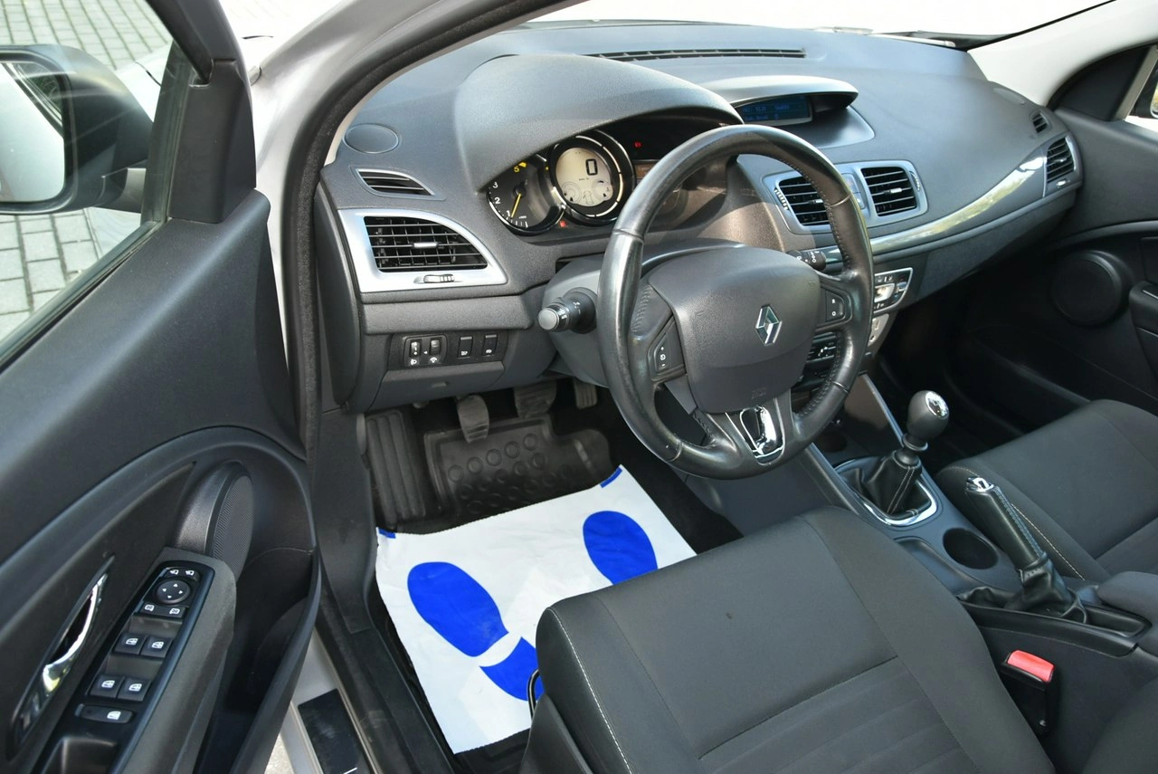 Renault Megane - Zdjęcie 13