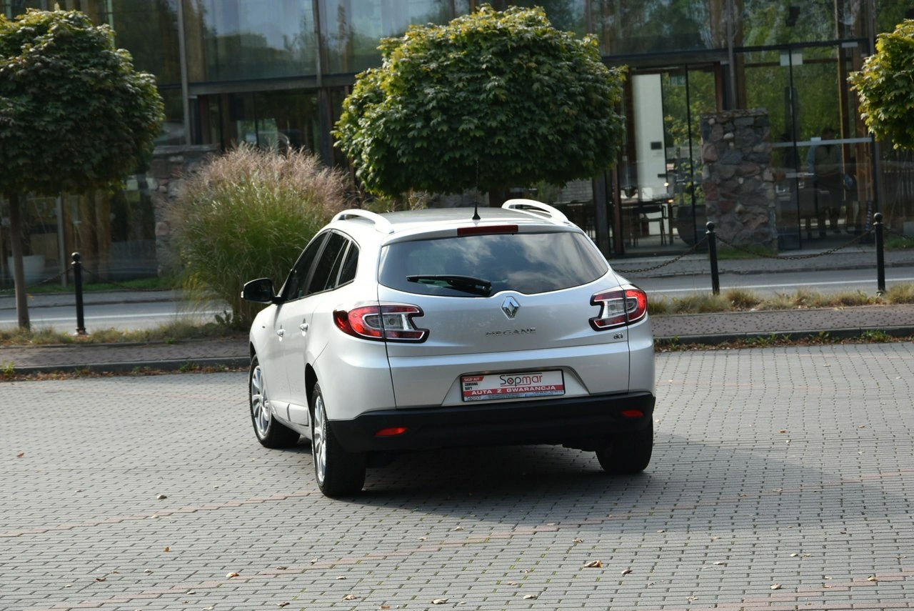 Renault Megane - Zdjęcie 16