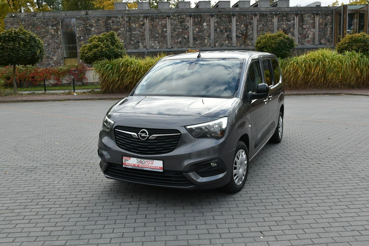 Opel Combo Life - Zdjęcie 21