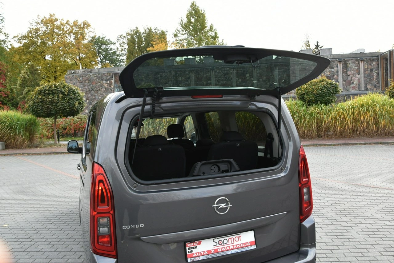 Opel Combo Life - Zdjęcie 32