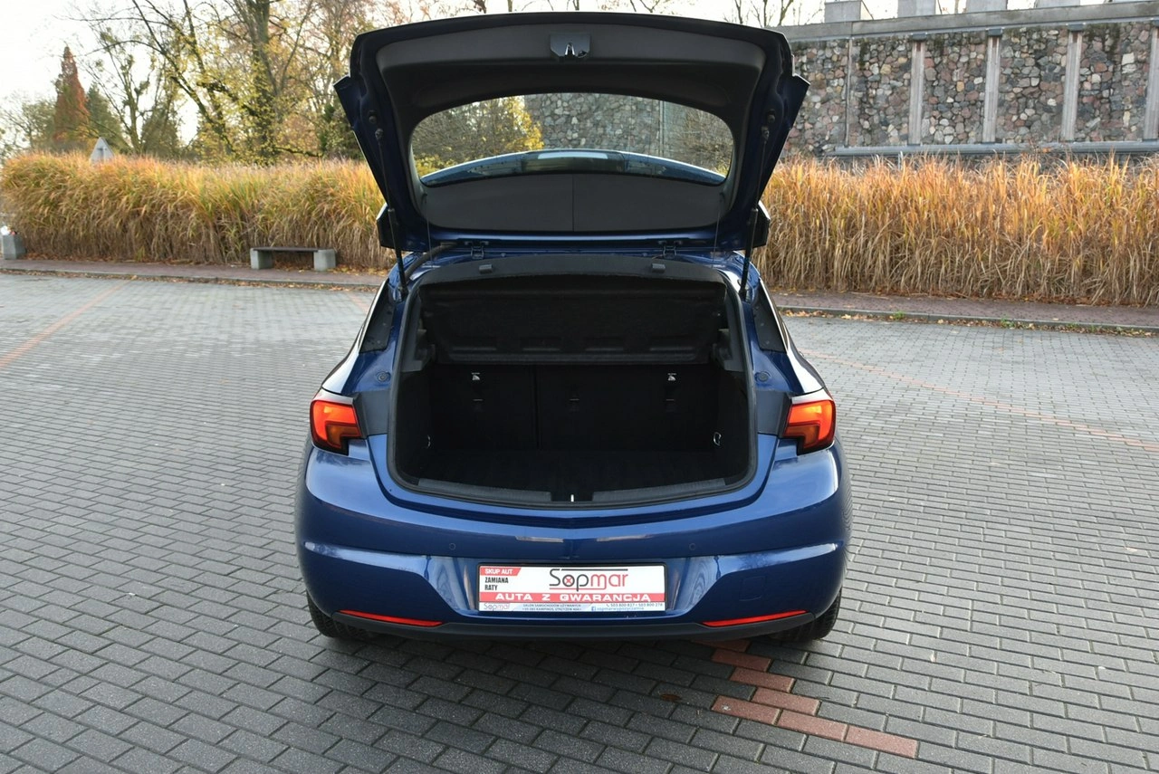 Opel Astra - Zdjęcie 23