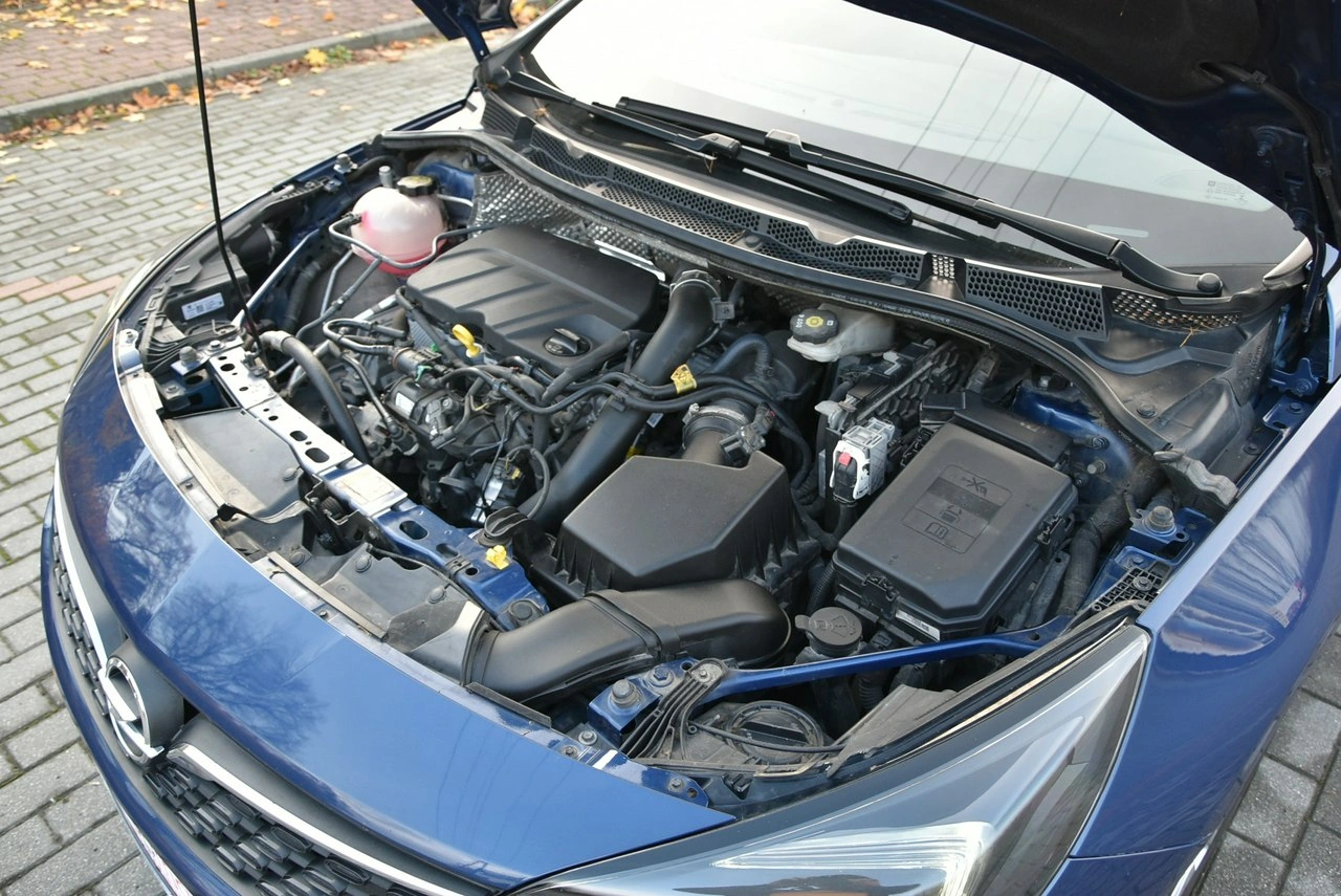 Opel Astra - Zdjęcie 26