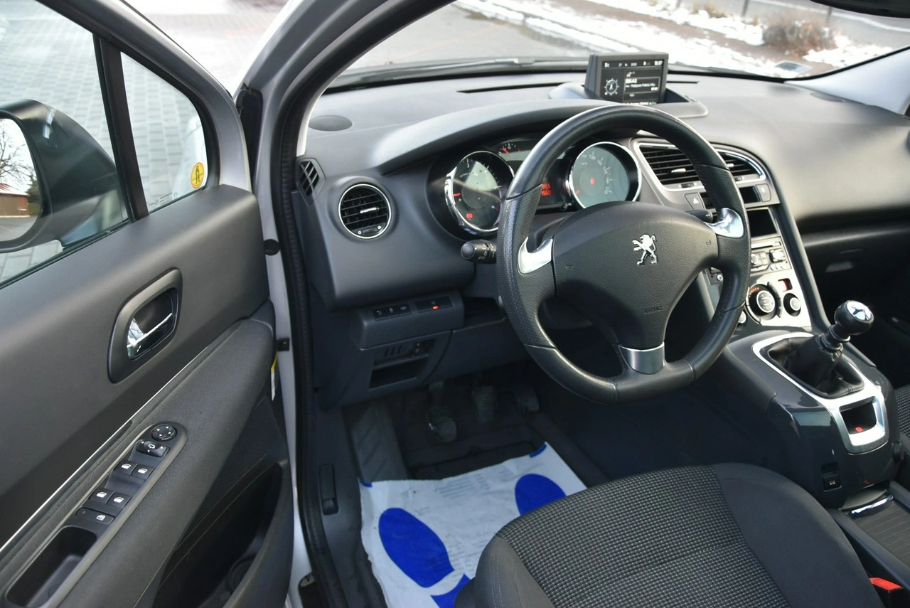 Peugeot 5008 - Zdjęcie 15