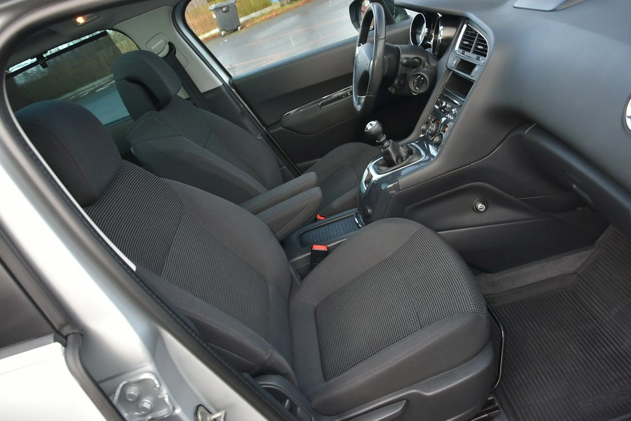 Peugeot 5008 - Zdjęcie 19