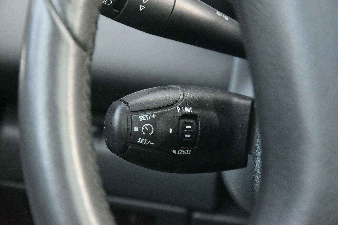 Peugeot 5008 - Zdjęcie 28