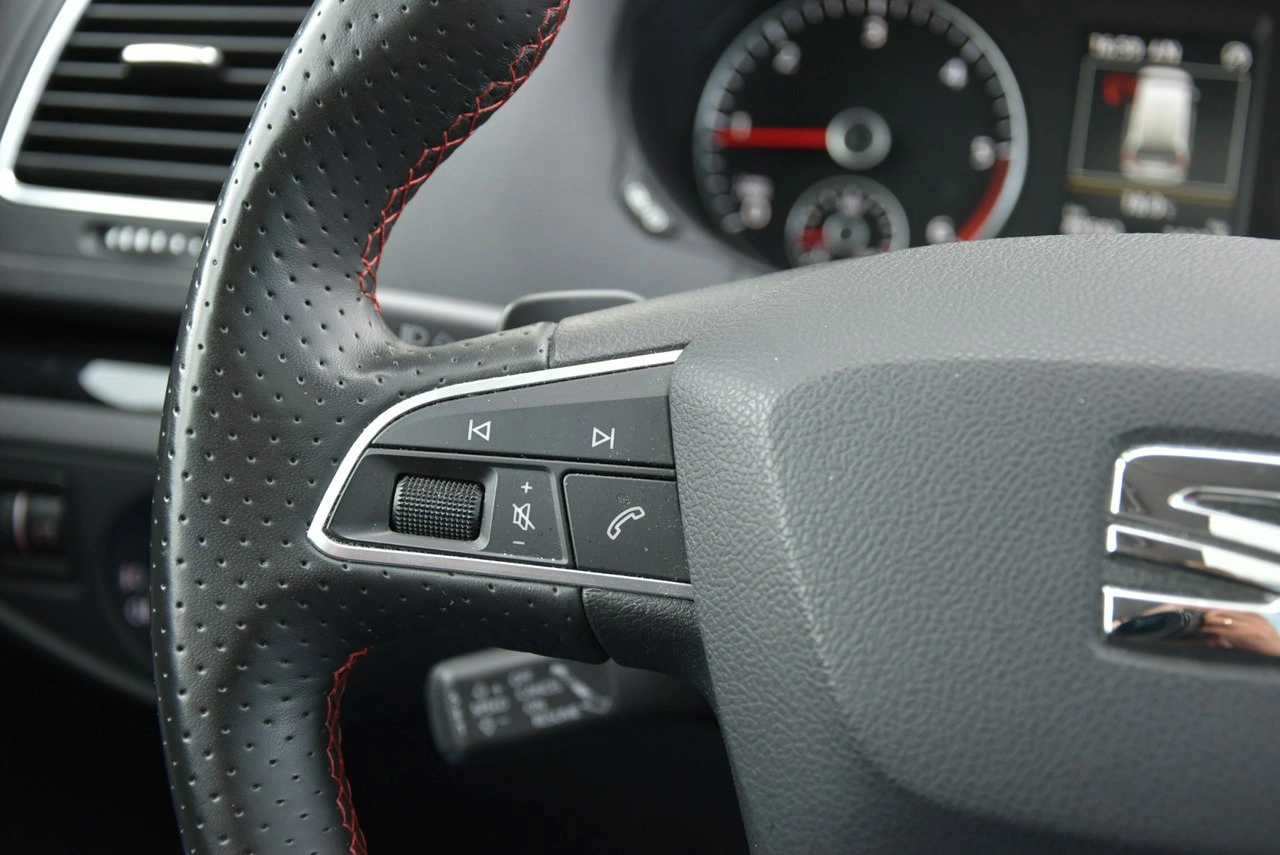 Seat Alhambra - Zdjęcie 24