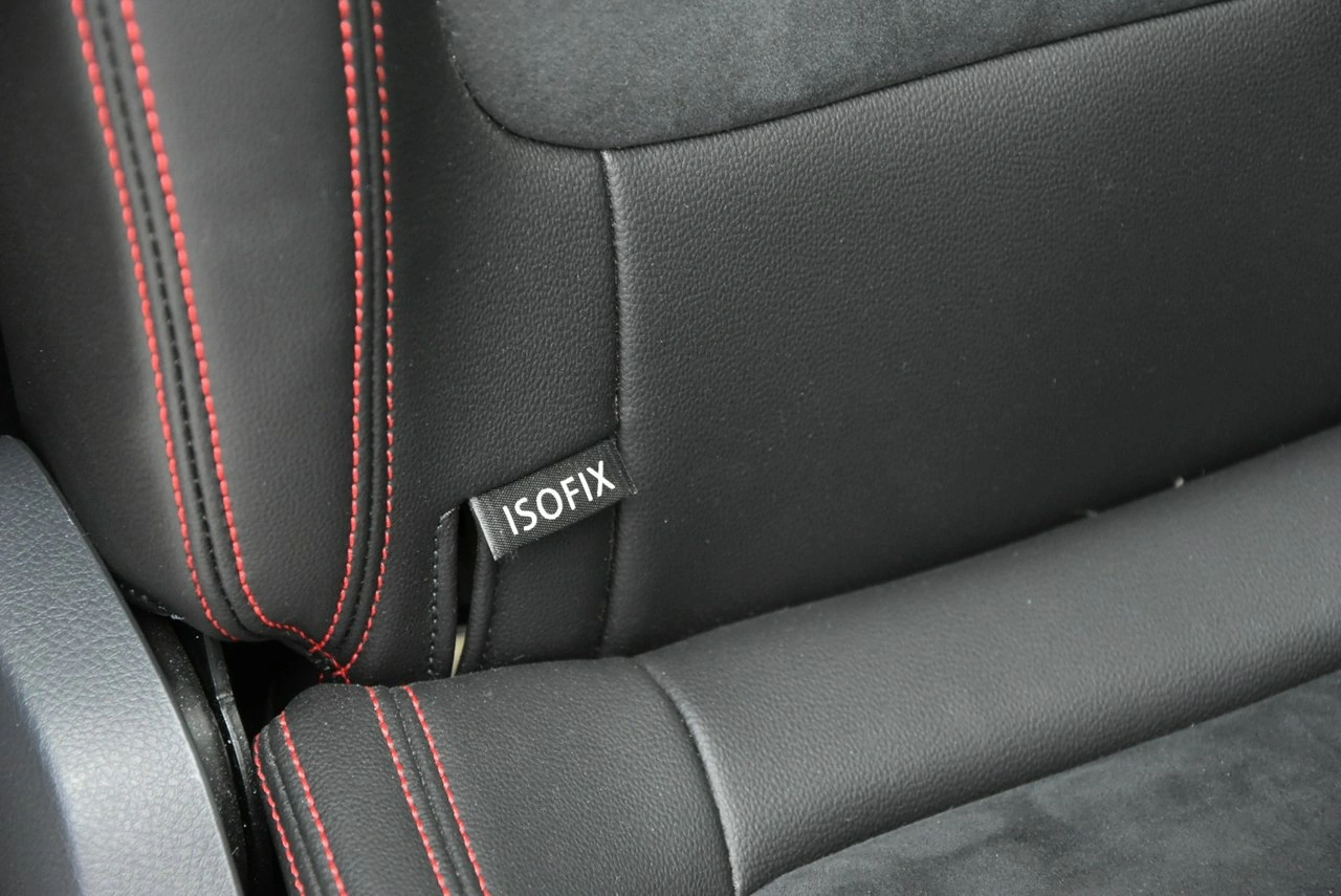 Seat Alhambra - Zdjęcie 32