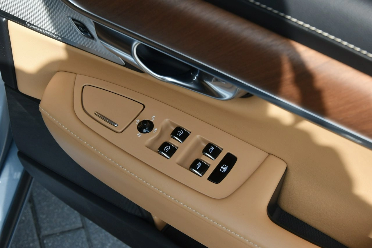 Volvo S90 - Zdjęcie 27