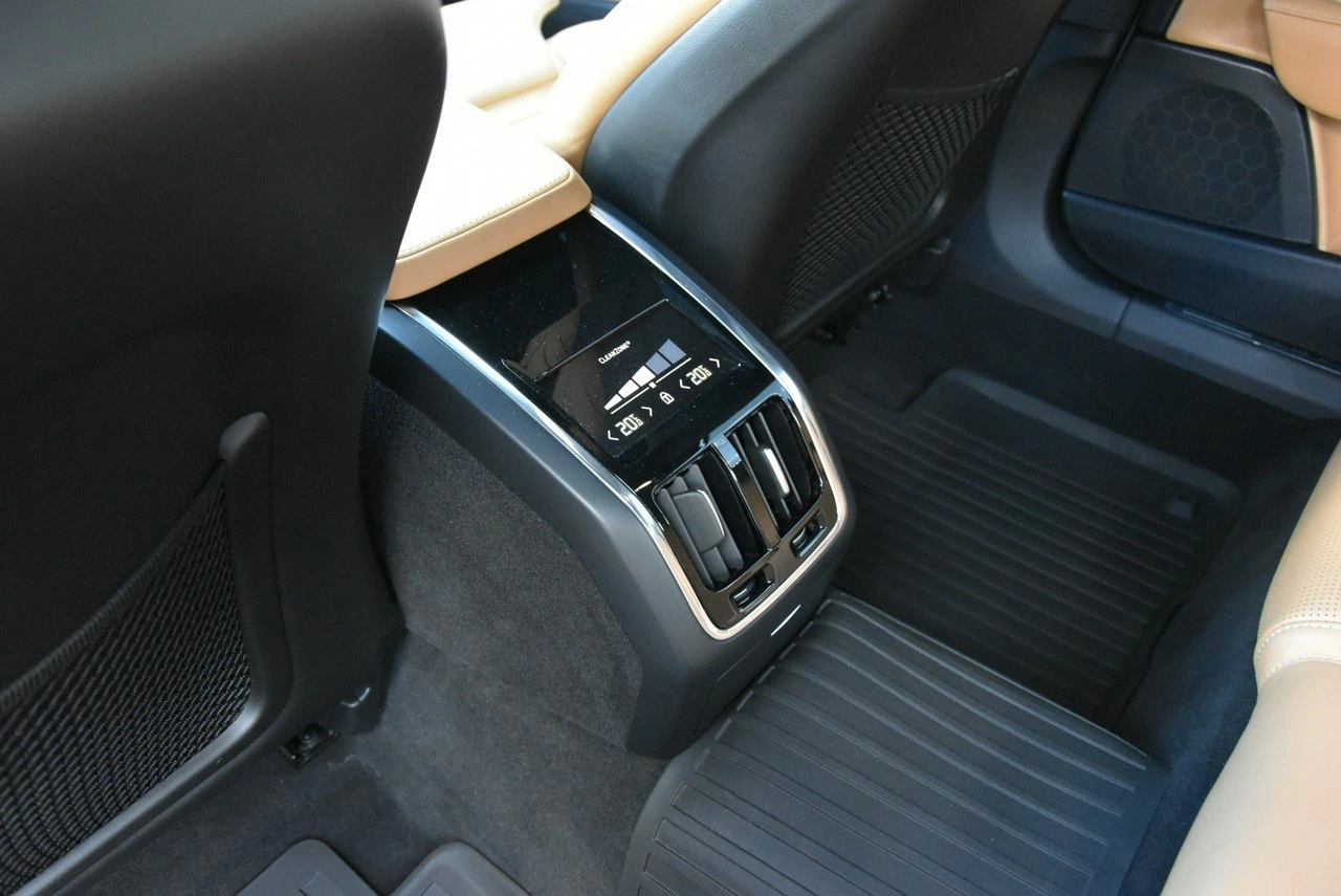 Volvo S90 - Zdjęcie 14
