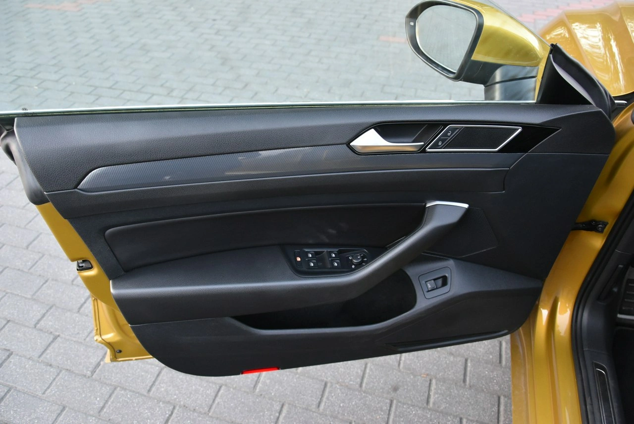 Volkswagen Arteon - Zdjęcie 22
