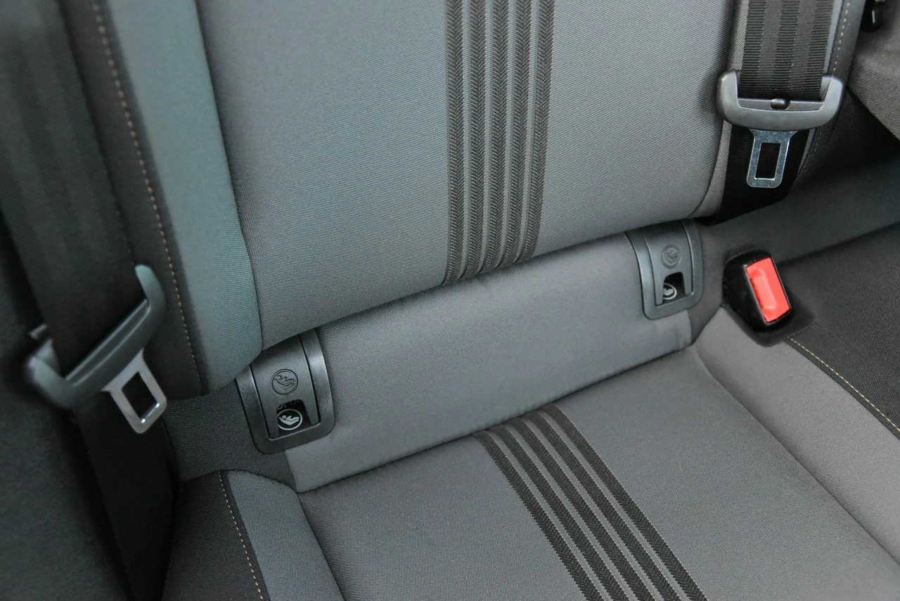 Volkswagen Golf - Zdjęcie 35