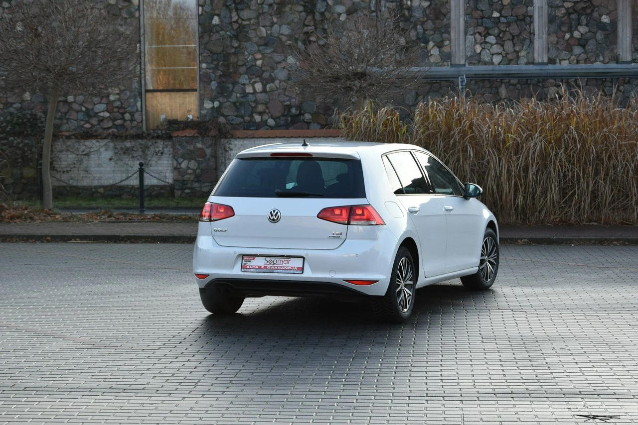 Volkswagen Golf - Zdjęcie 4