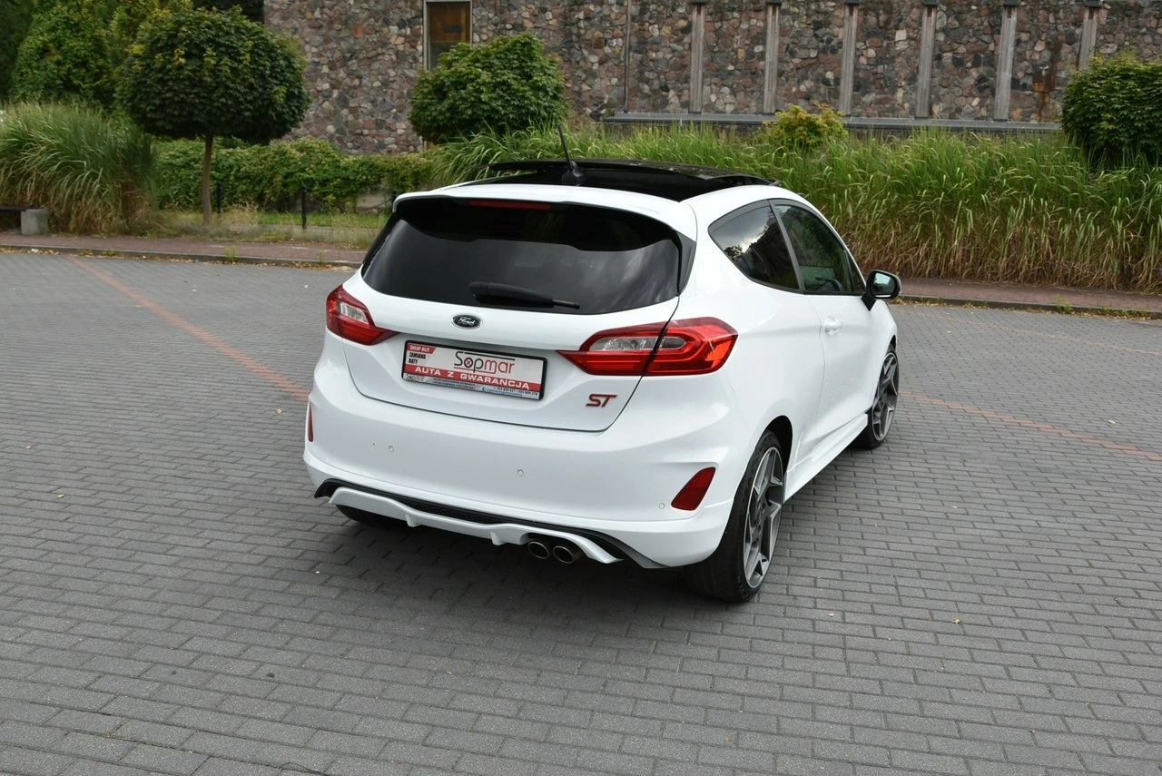 Ford Fiesta - Zdjęcie 22