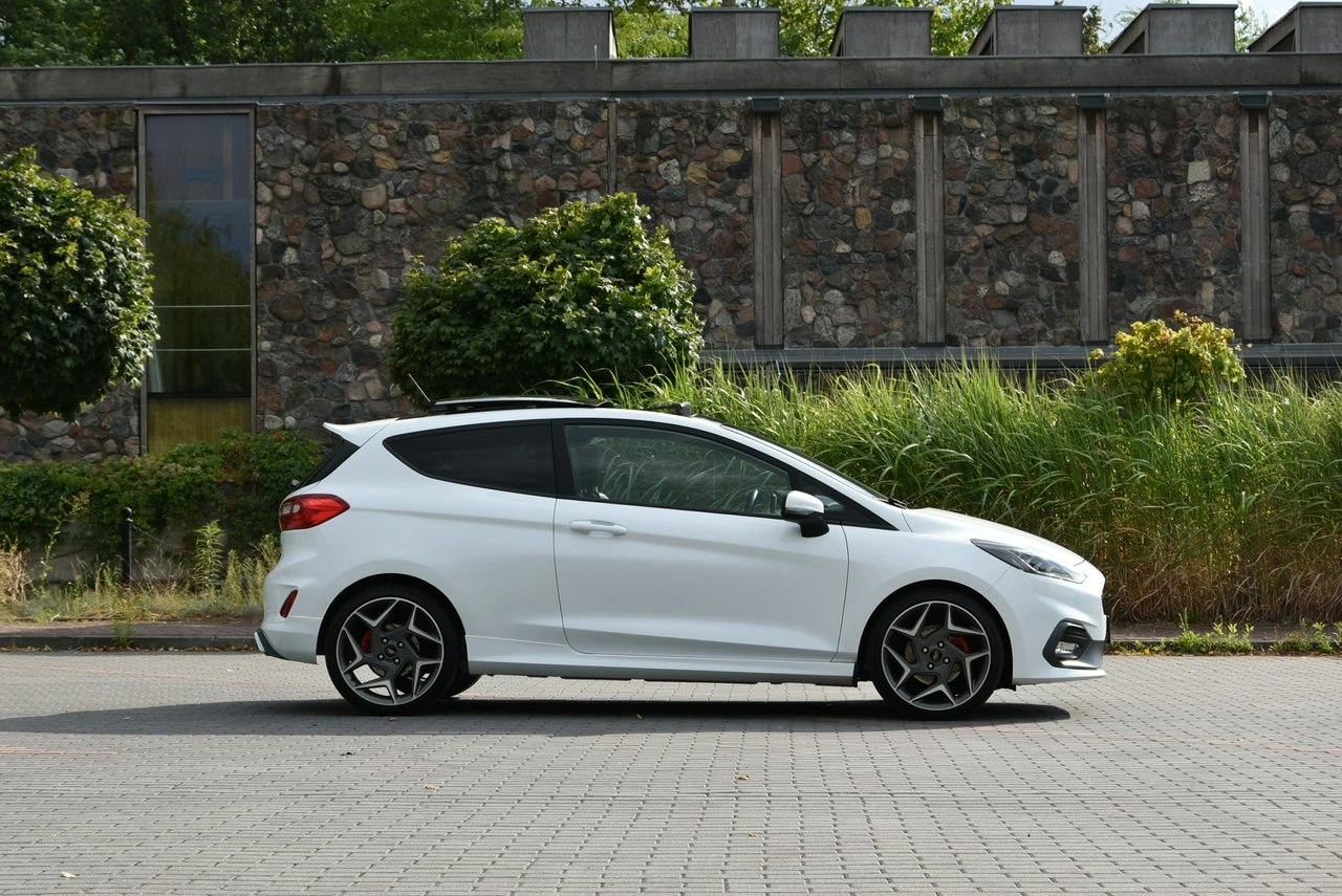 Ford Fiesta - Zdjęcie 5