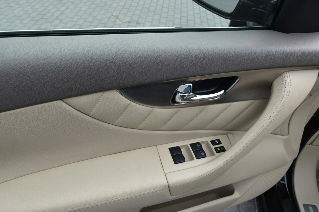 Infiniti FX 35 - Zdjęcie 23