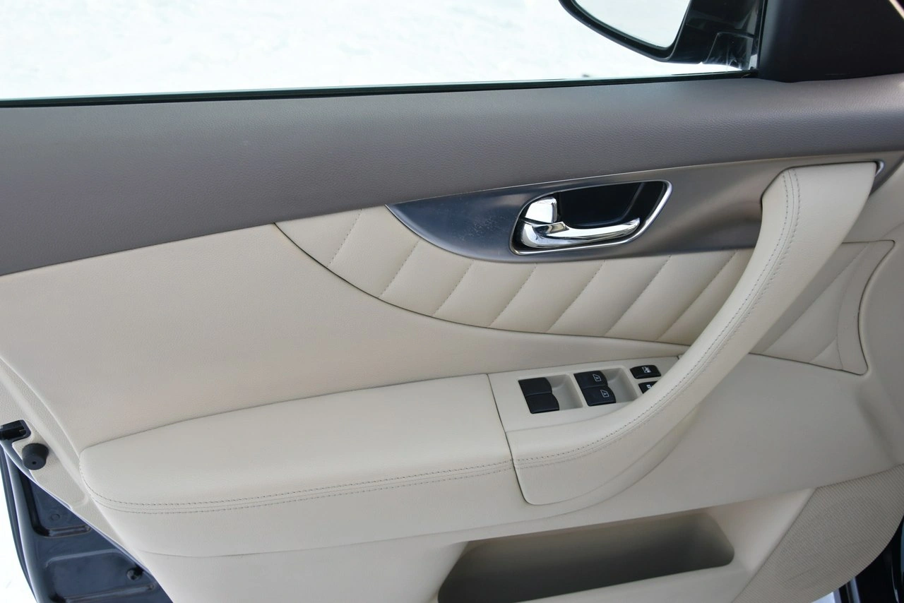 Infiniti FX 35 - Zdjęcie 24