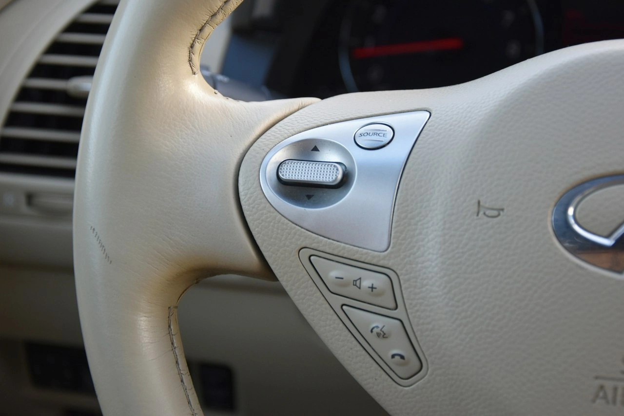 Infiniti FX 35 - Zdjęcie 25