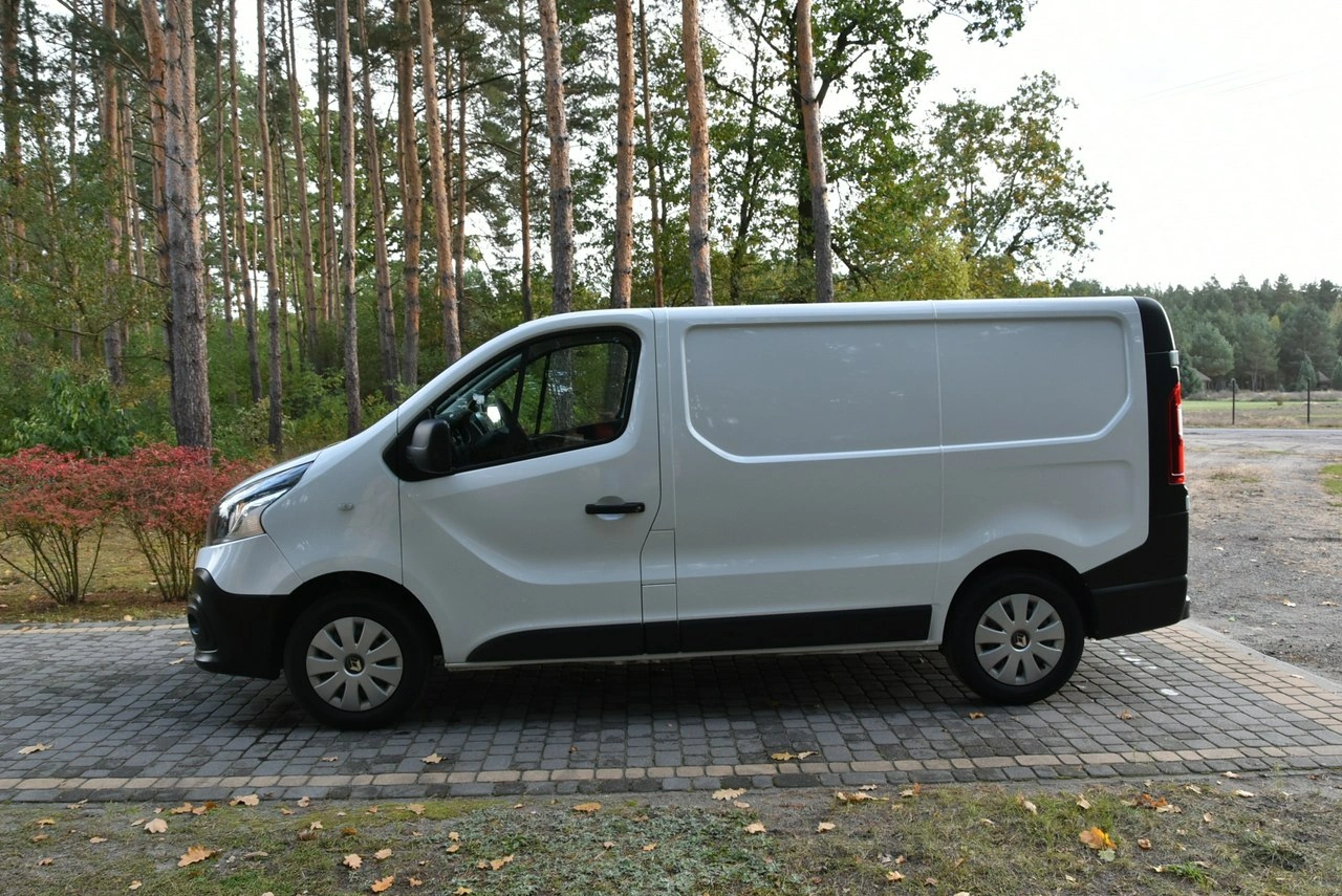 Renault Trafic - Zdjęcie 4