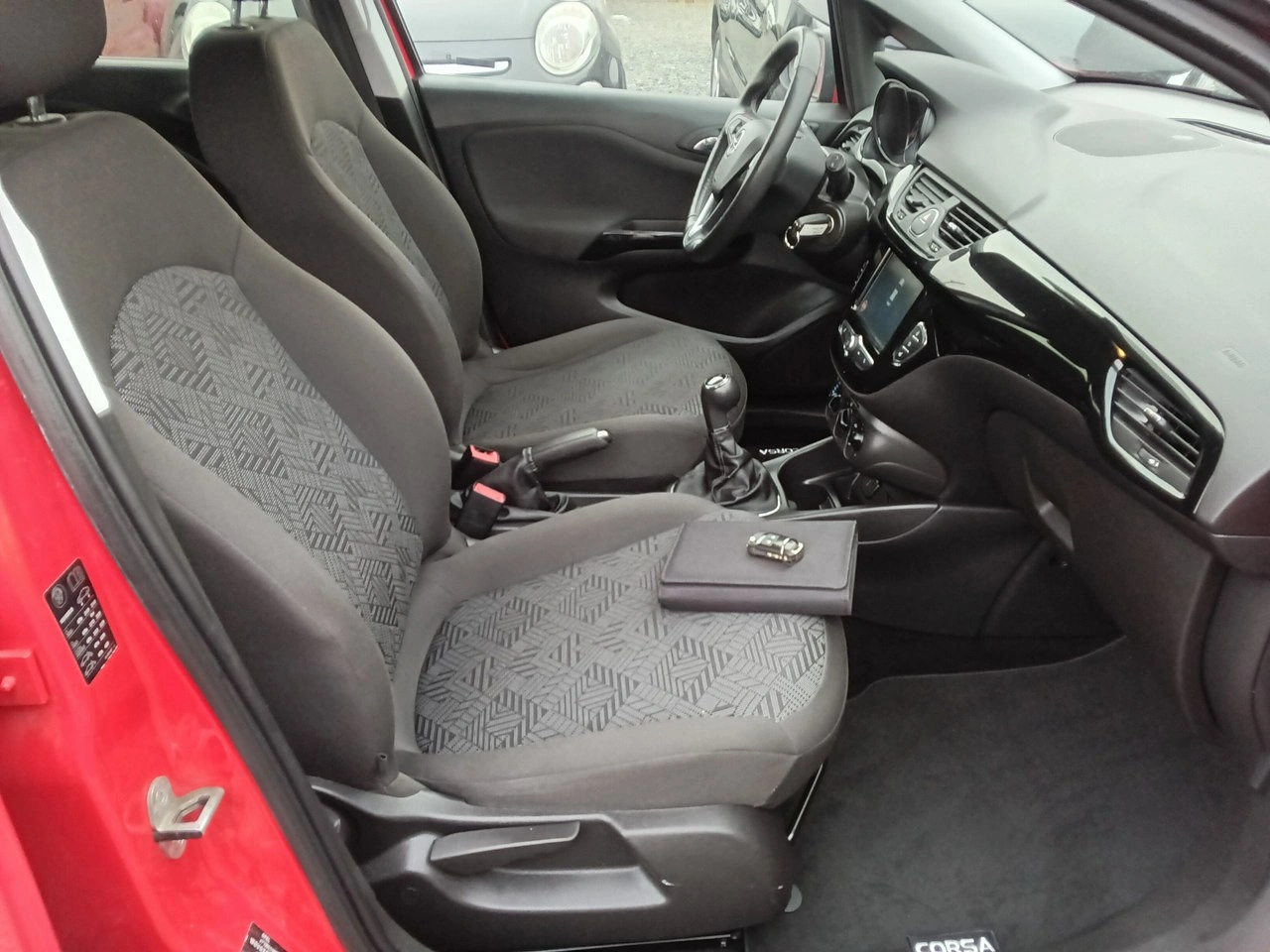 Opel Corsa - Zdjęcie 11