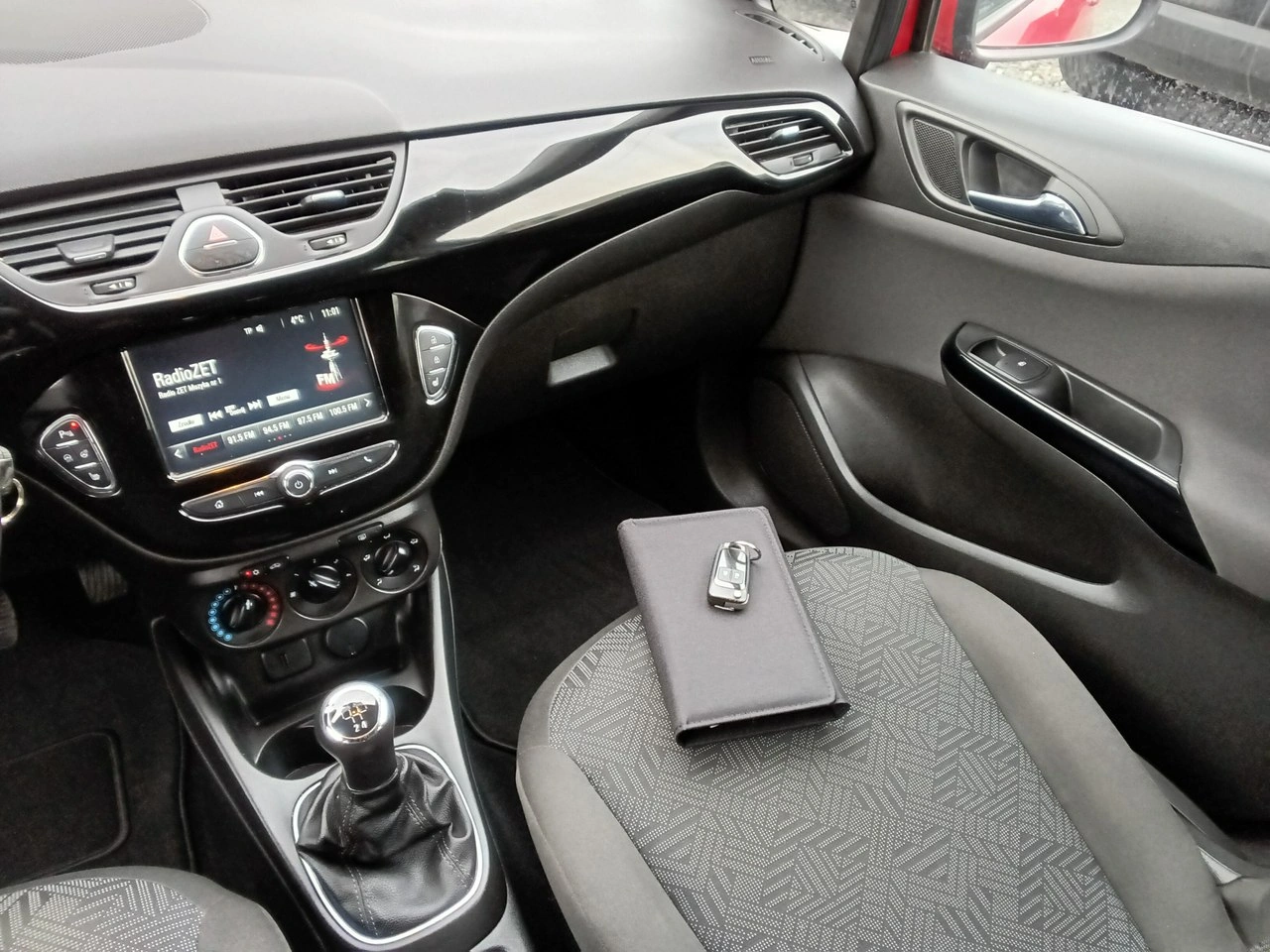 Opel Corsa - Zdjęcie 12