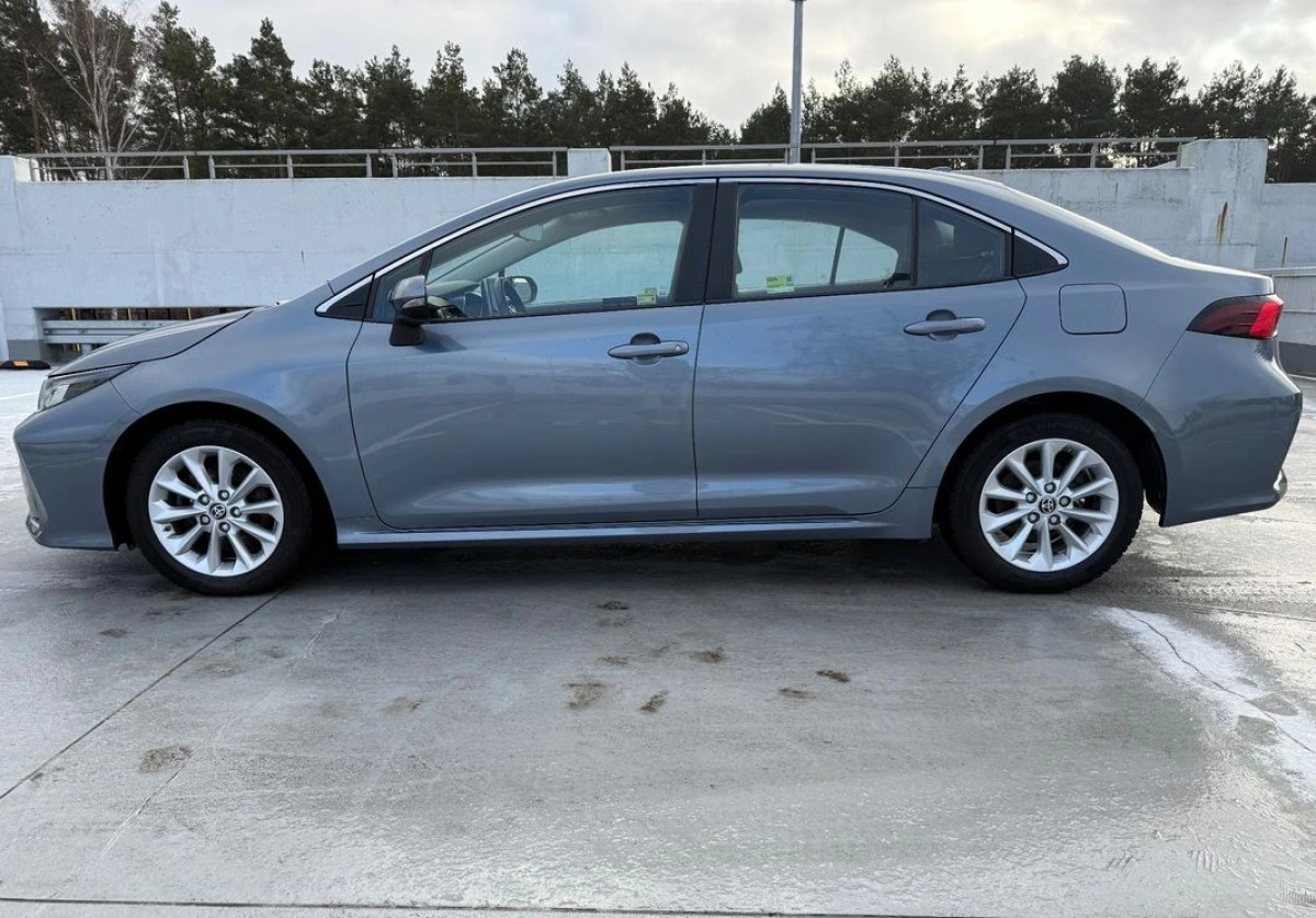 Toyota Corolla - Zdjęcie 3