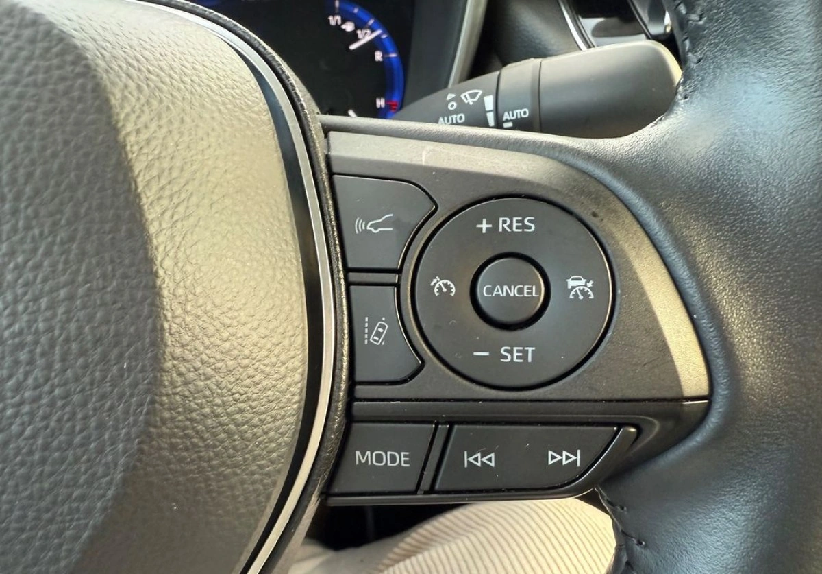 Toyota Corolla - Zdjęcie 19