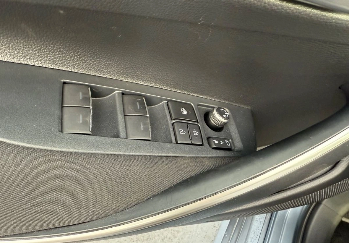 Toyota Corolla - Zdjęcie 22