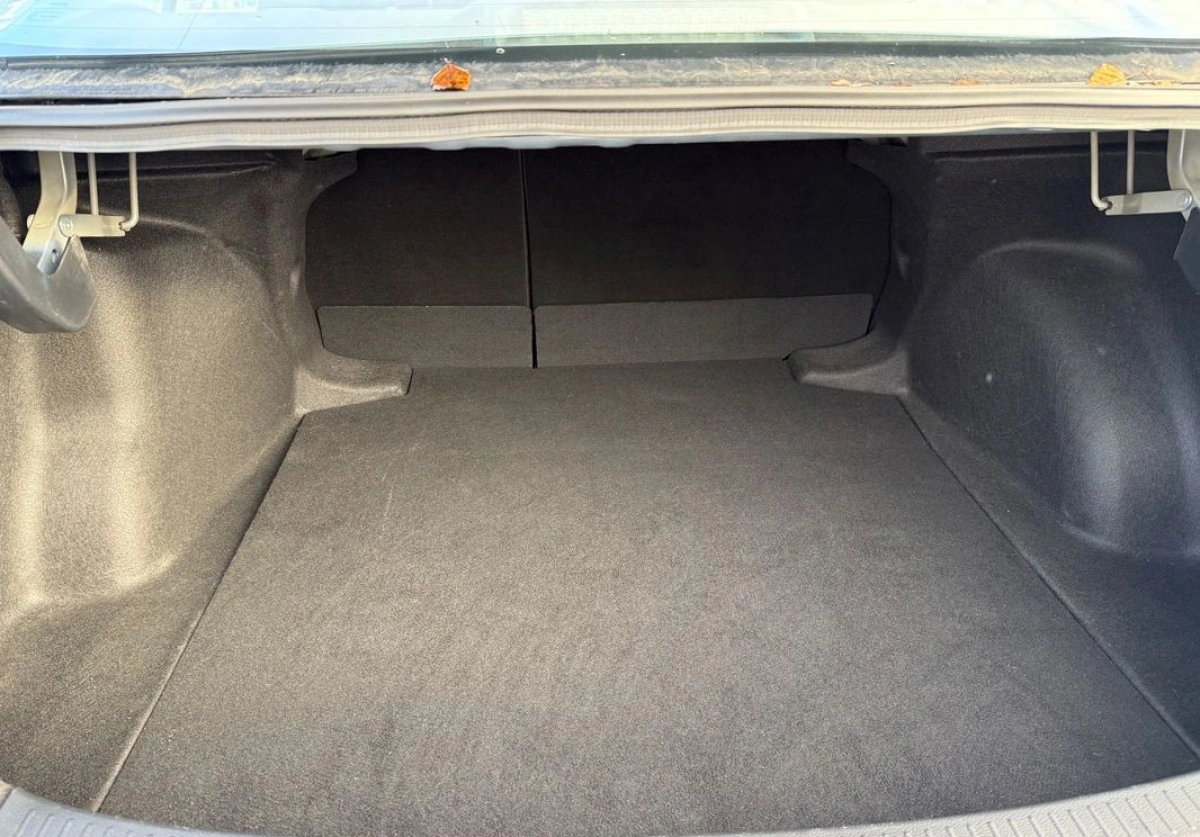 Toyota Corolla - Zdjęcie 29