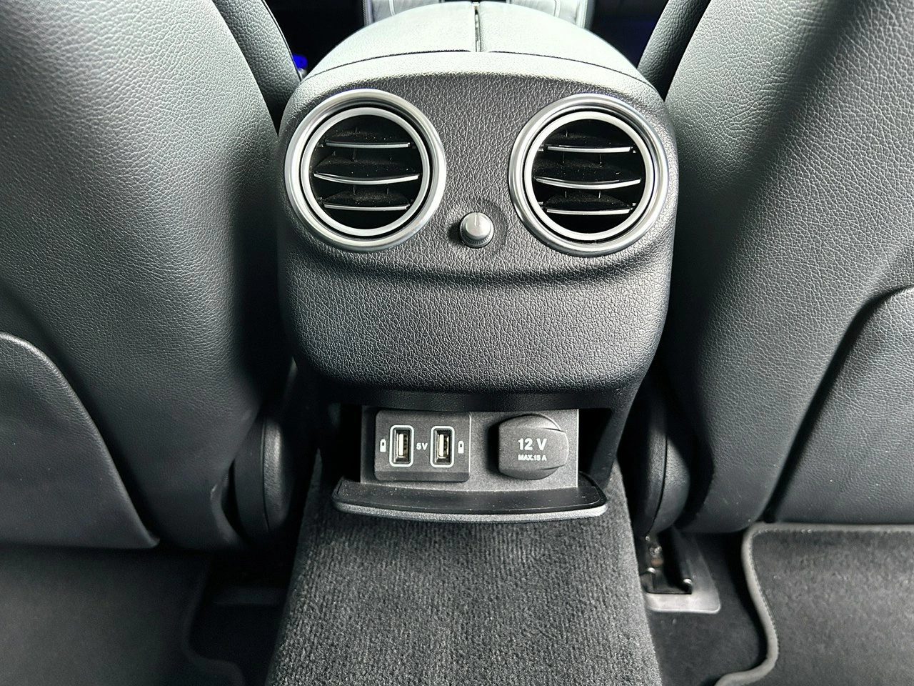 Mercedes E 200 - Zdjęcie 27