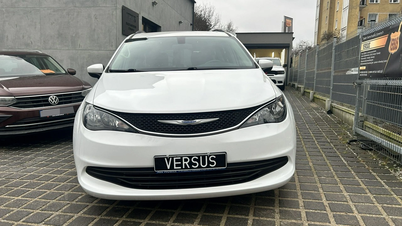 Chrysler Pacifica - Zdjęcie 1