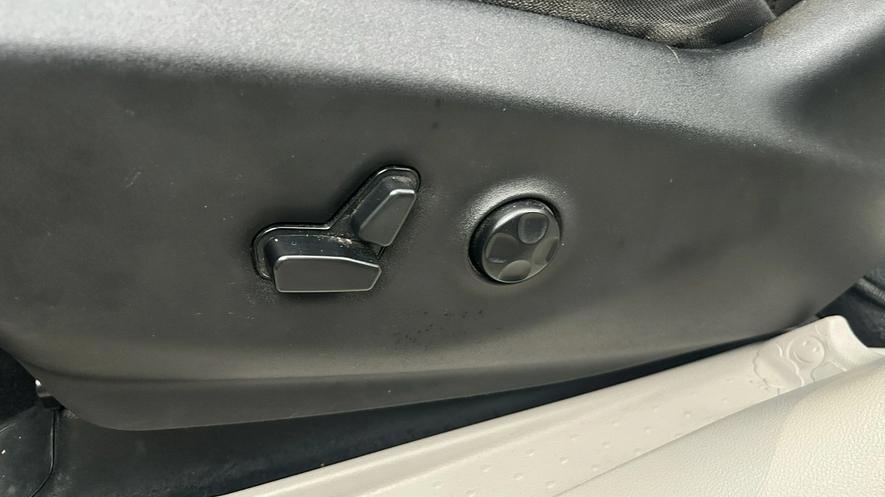 Chrysler Pacifica - Zdjęcie 20