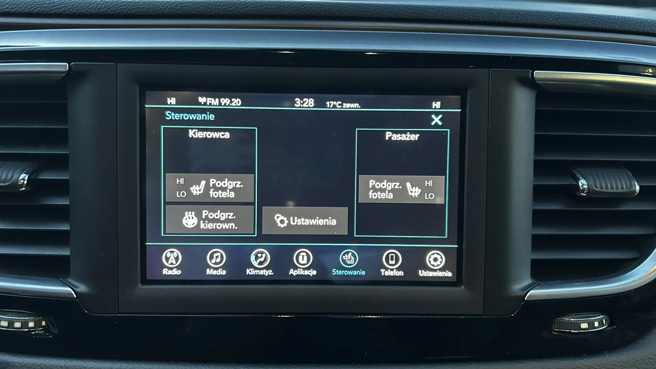 Chrysler Pacifica - Zdjęcie 14