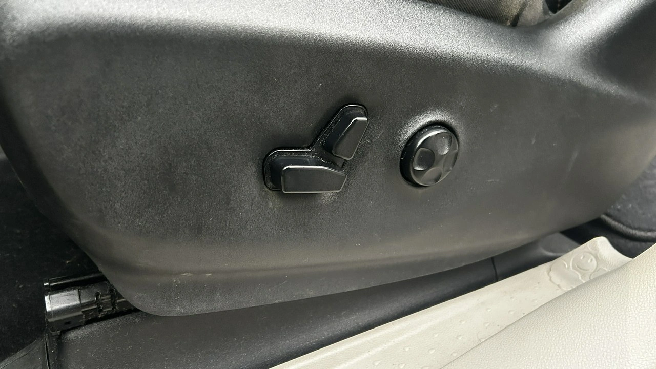 Chrysler Pacifica - Zdjęcie 9